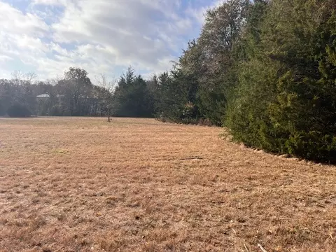 3111 Fm-38, Honey Grove, TX 75446