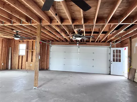511 E 7th St, Mcgregor, TX 76657 photo 5