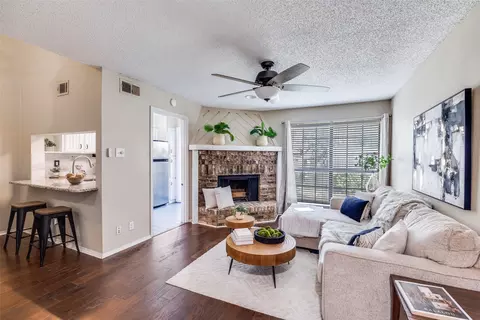 5200 Martel Ave #35C, Dallas, TX 75206