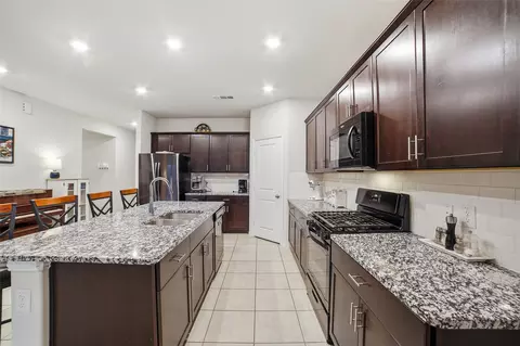 303 Frost Farm Ct, Royse City, TX 75189