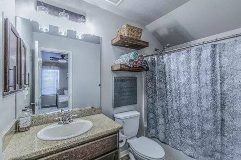 Bath - 10536 Condor Loop, Waco, TX 76708 photo 5 of 5