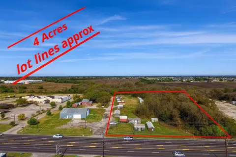 766 E Quinlan Pkwy, Quinlan, TX 75474