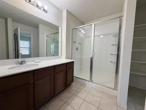 Bath - 2203 Vance Dr, Forney, TX 75126 photo 1 of 2
