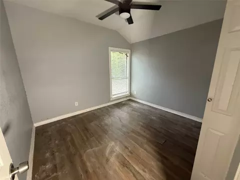 Bedroom - 2009 Apache Rd, Quinlan, TX 75474 photo 6 of 7