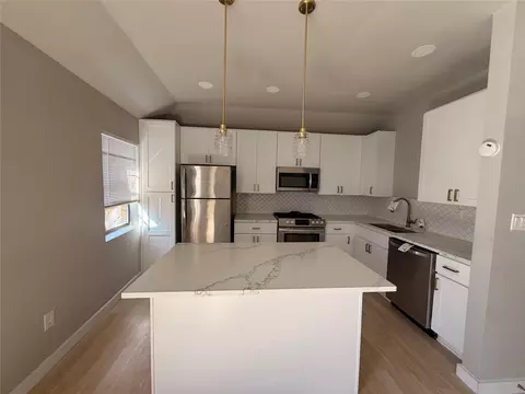 1115 S Glasgow Dr #2, Dallas, TX 75223