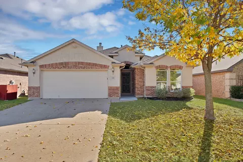 6801 Sierra Madre Dr, Fort Worth, TX 76179