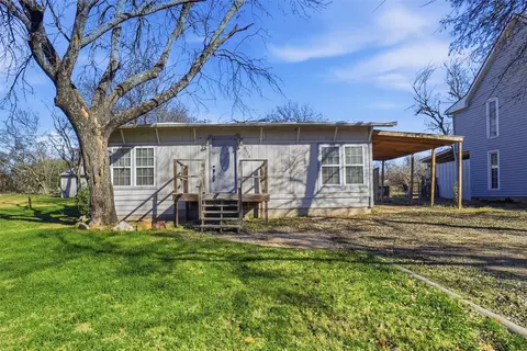 6870 Briar Rd, Azle, TX 76020