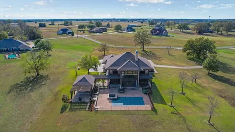 7320 S Shr, Bonham, TX 75418