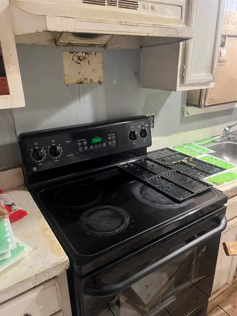 3240 Lombardy Ln #102, Dallas, TX 75220