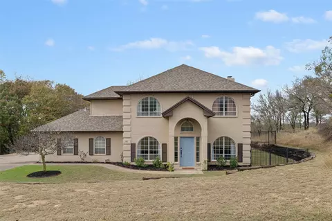 825 Sam Bass Ct, Willow Park, TX 76087