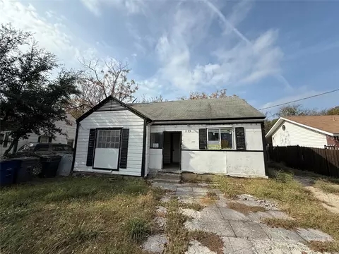 1135 Pleasant Dr, Dallas, TX 75217