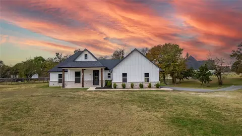 5617 N State Highway 34, Kaufman, TX 75142