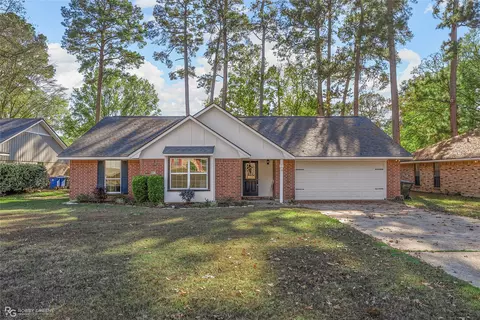 5613 N Heatherstone Dr, Shreveport, LA 71129