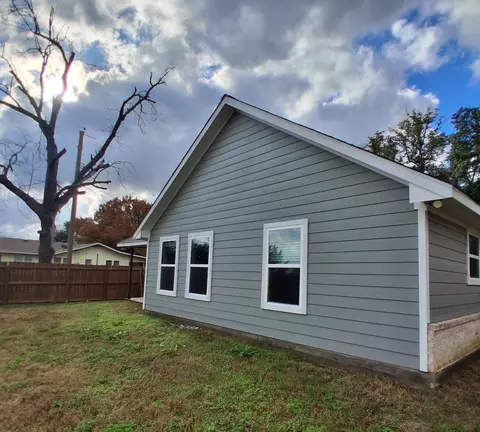 207 E Mccoulskey St, Terrell, TX 75160 photo 19