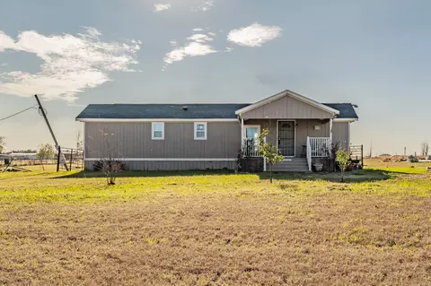 1080 Crow Ln, Terrell, TX 75161