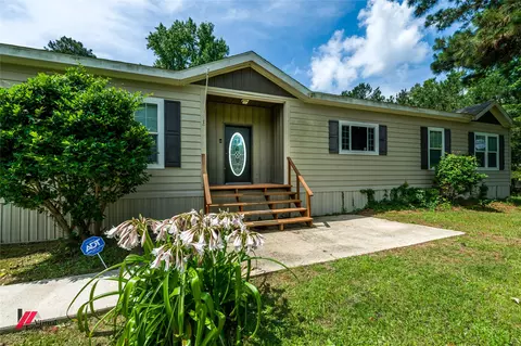 Exterior - 248 Timber Ln, Mansfield, LA 71052 photo 4 of 10
