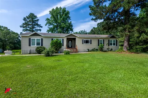 Exterior - 248 Timber Ln, Mansfield, LA 71052 photo 2 of 10