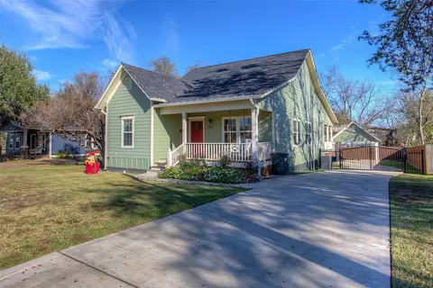 950 Church St, Sulphur Springs, TX 75482