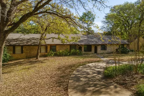 139 County Road 2428 Dead End Rd, Mineola, TX 75773