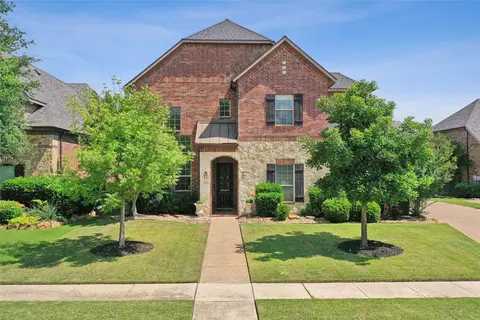 2717 Morgan Ln, Trophy Club, TX 76262