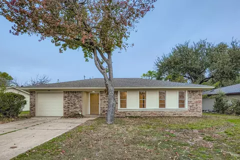 413 Lindo Dr, Mesquite, TX 75149