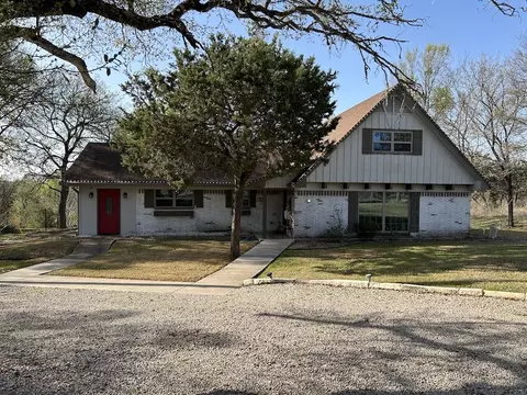 649 Wedgewood Dr, China Spring, TX 76633