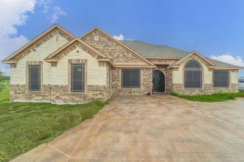 1019 Gin Rd, Ennis, TX 75119