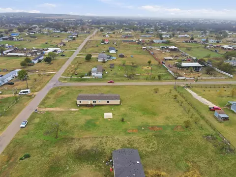 3800 Rim Rock Ct, Joshua, TX 76058