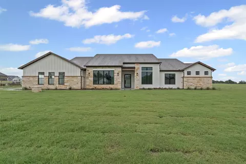 452 Royal Santana Run, Weatherford, TX 76087