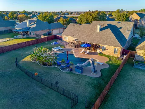 1249 Handkerchief Way, Haslet, TX 76052