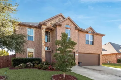 13 Mapleridge Dr, Edgecliff Village, TX 76134