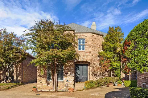 4134 Crossing Ln, Dallas, TX 75220