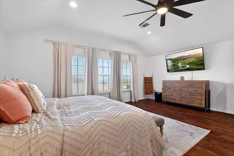 Bedroom - 7675 Michael Rd, Sanger, TX 76266 photo 2 of 5