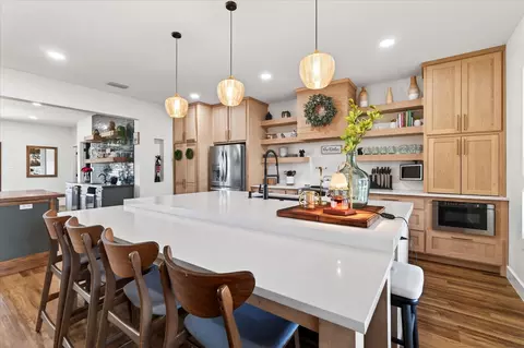 Kitchen - 7675 Michael Rd, Sanger, TX 76266 photo 4 of 7