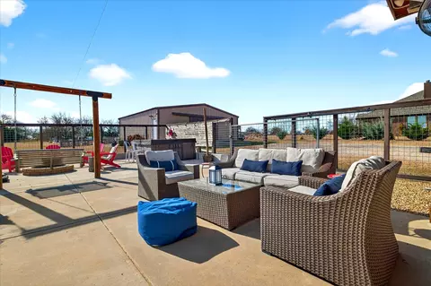 Exterior - 7675 Michael Rd, Sanger, TX 76266 photo 3 of 4