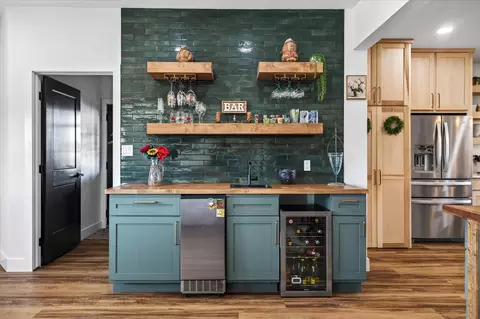 Kitchen - 7675 Michael Rd, Sanger, TX 76266 photo 6 of 7