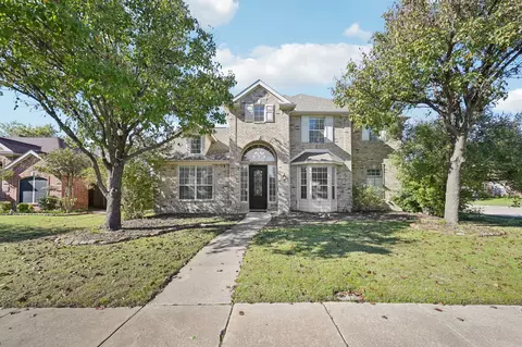 3873 Gillespie Dr, Carrollton, TX 75010