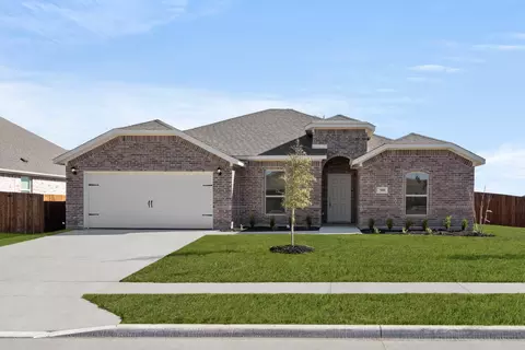 500 Pebble Cir, Azle, TX 76020