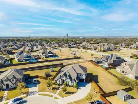 609 Dusty Glen Trl, Midlothian, TX 76065