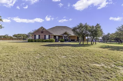 116 Miramar Cir, Weatherford, TX 76085
