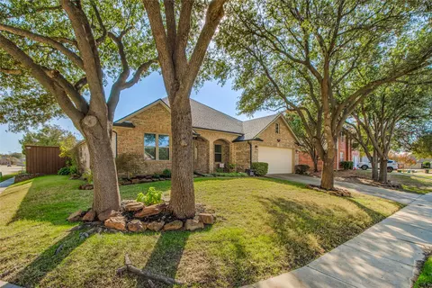 2900 Goodnight Trl, Corinth, TX 76210