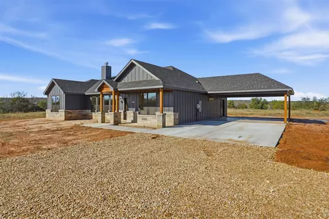 1865 Dobbs Valley Rd, Mineral Wells, TX 76067