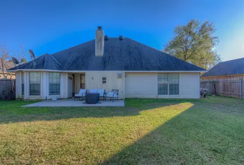 Exterior - 117 Bent Tree Loop, Haughton, LA 71037 photo 7 of 7