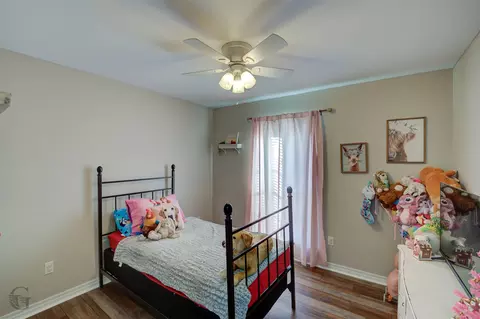 Bedroom - 117 Bent Tree Loop, Haughton, LA 71037 photo 2 of 5