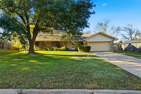 312 Azalea Dr, Sulphur Springs, TX 75482