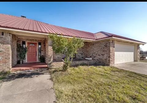 Exterior - 5335 Highway 11, Commerce, TX 75428 photo 2 of 2