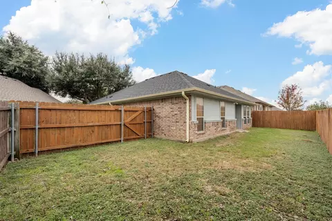 Exterior - 10121 Colony Dr, Waco, TX 76708 photo 2 of 2