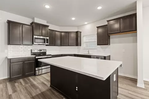 Kitchen - 11304 Solar, Lorena, TX 76655 photo 2 of 3