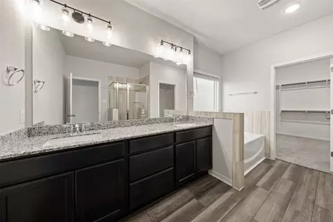Entry Way - 11304 Solar, Lorena, TX 76655 photo 2 of 4