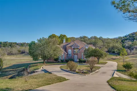 2436 Clear Creek Ct, Cedar Hill, TX 75104